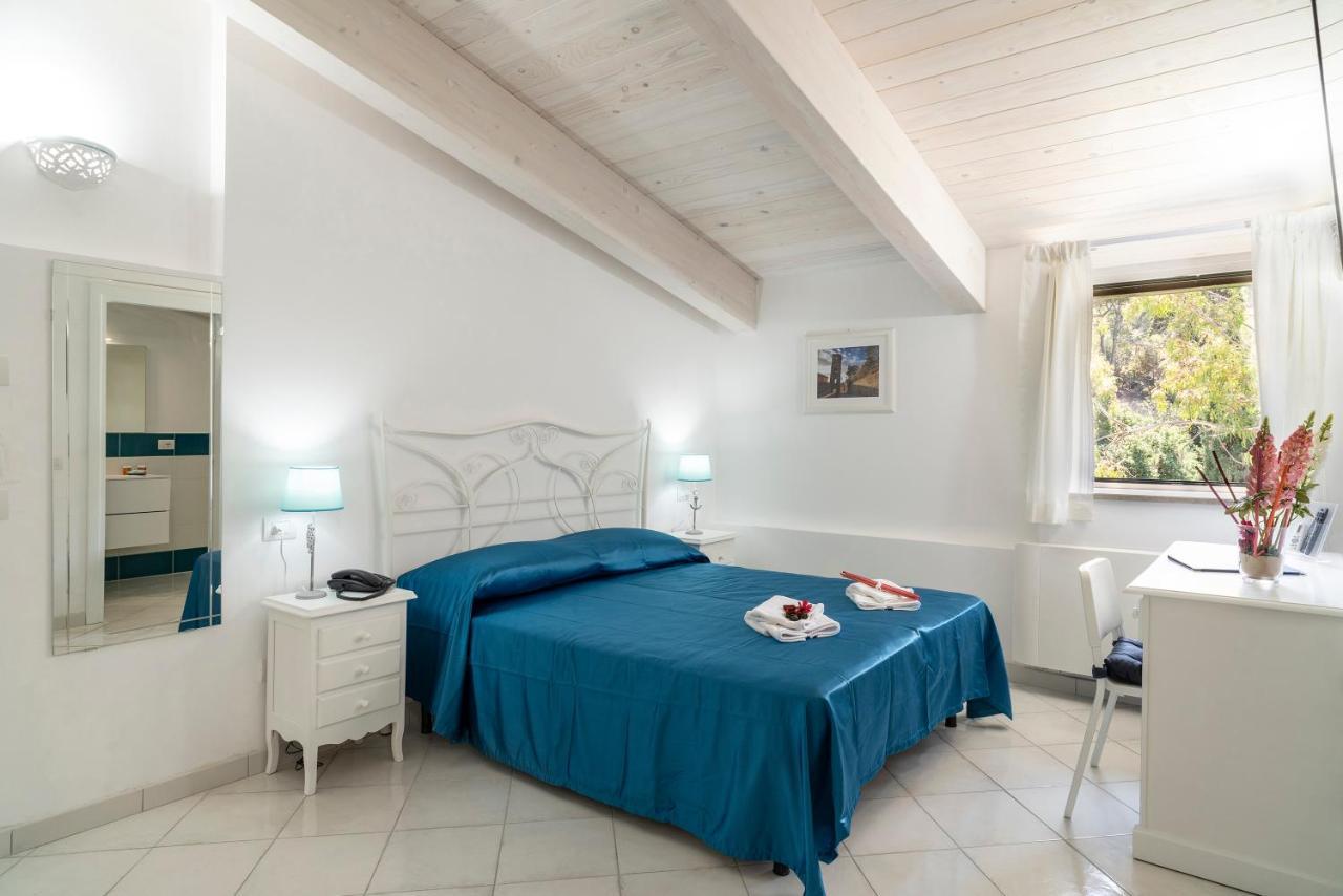 Residenza D'Epoca Olimpia Hotel Santa Maria di Castellabate Ngoại thất bức ảnh